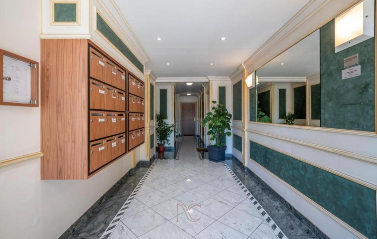 Appartement Castle - 10 Minutes De Disney Bussy-Saint-Georges Esterno foto